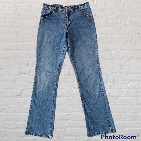 Levi's Denim - Levi’s Vintage 550 Relaxed Bootcut Womens Jeans